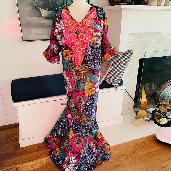 Vintage Floral Flared Dress - Picture 2 of 9